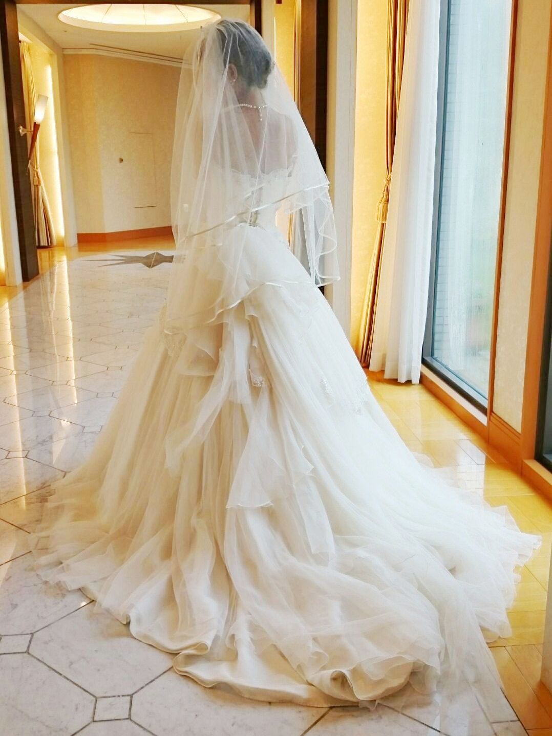 http://www.sposa-blanca.com/blog/assets_c/%E3%82%A6%E3%82%A8%E3%83%87%E3%82%A3%E3%83%B3%E3%82%B0%E3%83%89%E3%83%AC%E3%82%B9%20%E3%82%B8%E3%83%AB%E3%82%B9%E3%83%81%E3%83%A5%E3%82%A2%E3%83%BC%E3%83%88.jpg