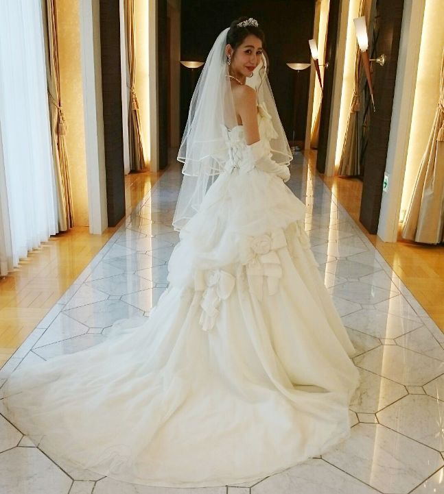 http://www.sposa-blanca.com/blog/assets_c/%E3%82%A6%E3%82%A8%E3%83%87%E3%82%A3%E3%83%B3%E3%82%B0%E3%83%89%E3%83%AC%E3%82%B9%20%E9%98%AA%E6%80%A5%E3%82%A4%E3%83%B3%E3%82%BF%E3%83%BC%E3%83%8A%E3%82%B7%E3%83%A7%E3%83%8A%E3%83%AB.jpg