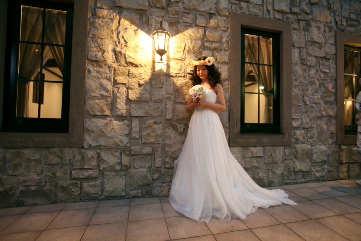 http://www.sposa-blanca.com/blog/assets_c/%E3%82%A8%E3%83%AB%E3%83%87%E3%82%A2%E3%83%B3%E3%82%B8%E3%83%A5%E8%8A%A6%E5%B1%8B%E3%80%80%E3%83%8A%E3%82%A4%E3%83%88%E3%82%A6%E3%82%A8%E3%83%87%E3%82%A3%E3%83%B3%E3%82%B0.jpg