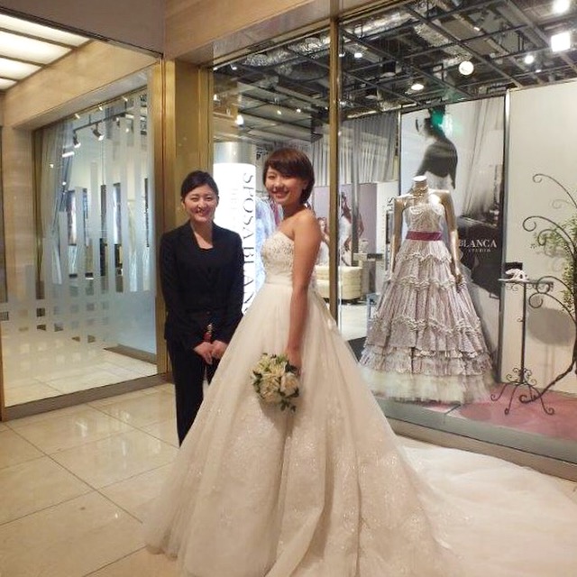 http://www.sposa-blanca.com/blog/assets_c/%E3%82%B9%E3%83%9D%E3%82%B5%E3%83%96%E3%83%A9%E3%83%B3%E3%82%AB%E5%A4%A7%E9%98%AA%E5%BA%97%20%E9%98%AA%E6%80%A5%E6%A2%85%E7%94%B0%E9%A7%85.JPG