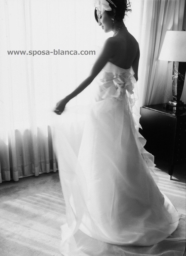 http://www.sposa-blanca.com/blog/assets_c/HANK-04sposa20.jpg