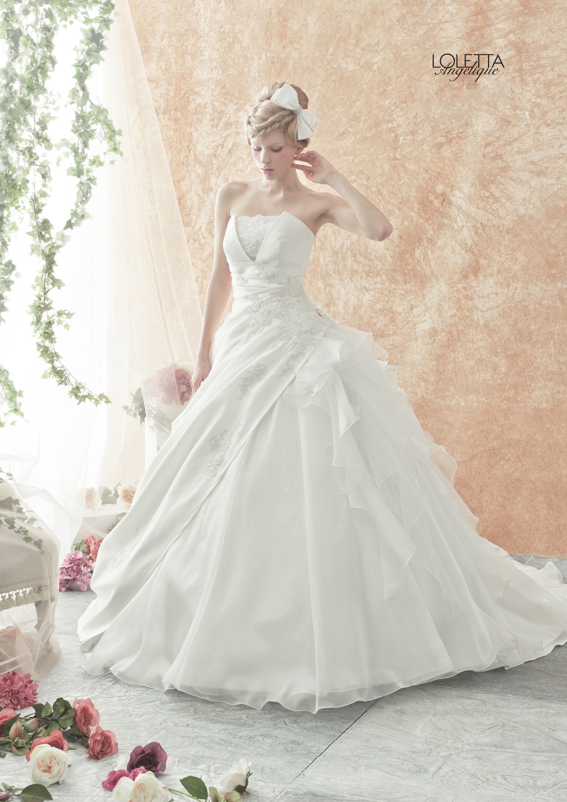 http://www.sposa-blanca.com/blog/assets_c/VAD-00070-01-140118-0007.jpg