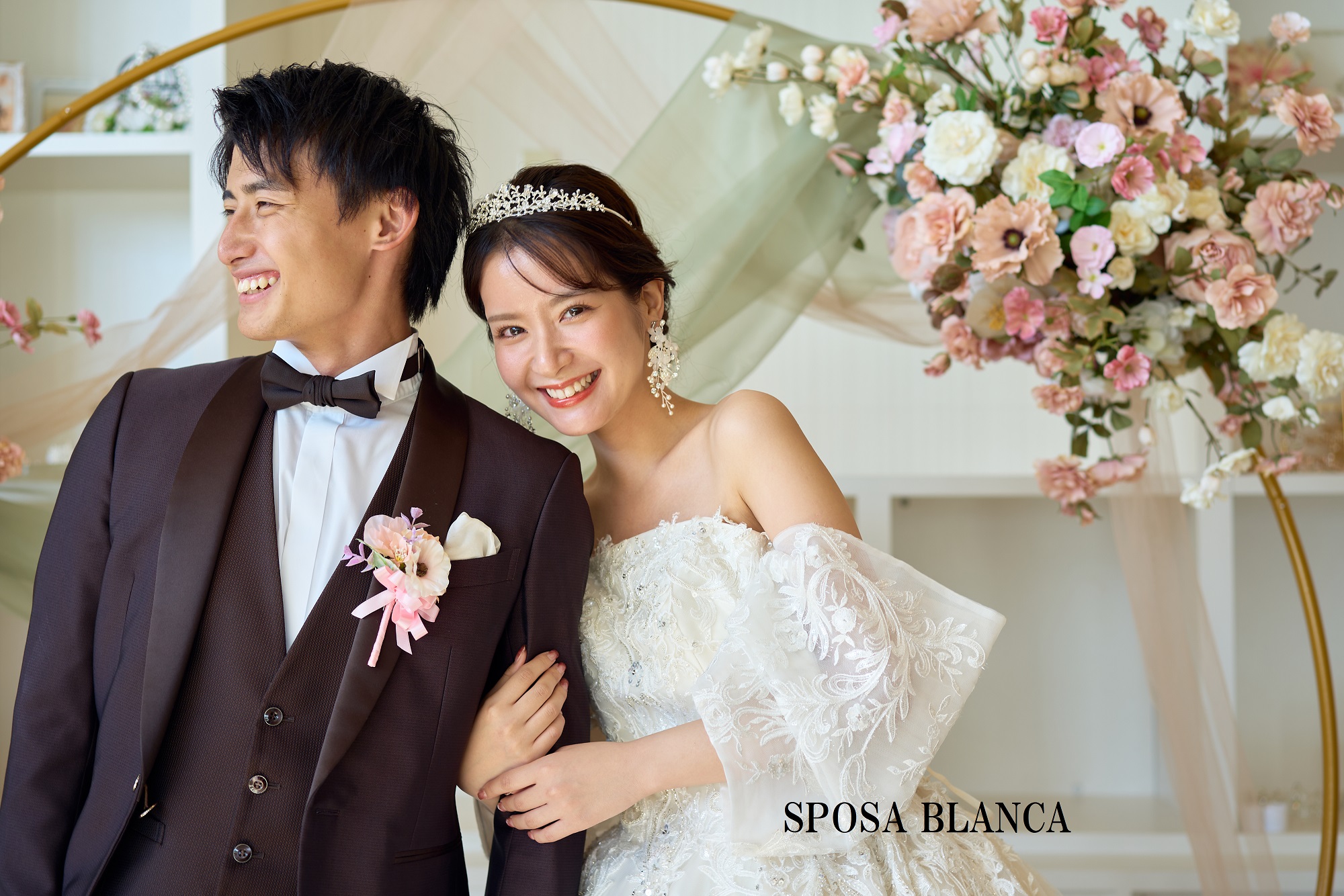 https://www.sposa-blanca.com/blog/assets_c/%E3%83%95%E3%82%A9%E3%83%88%E3%82%A6%E3%82%A7%E3%83%87%E3%82%A3%E3%83%B3%E3%82%B0%E5%B2%90%E9%98%9C%20%E5%90%8D%E5%8F%A4%E5%B1%8B%E3%82%B9%E3%82%BF%E3%82%B8%E3%82%AA%E5%89%8D%E6%92%AE%E3%82%8A%E5%AE%89%E3%81%84.jpg