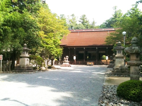 多田神社　拝殿　写真.JPG