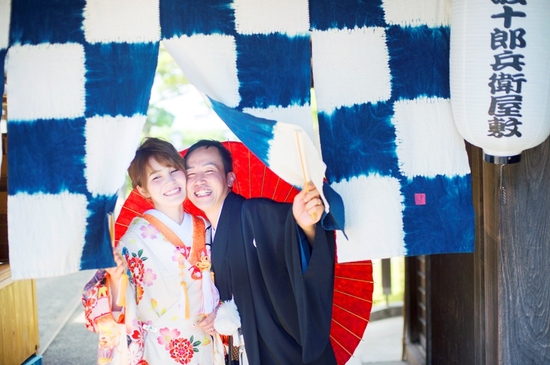 和装前撮り のれん越し.JPG