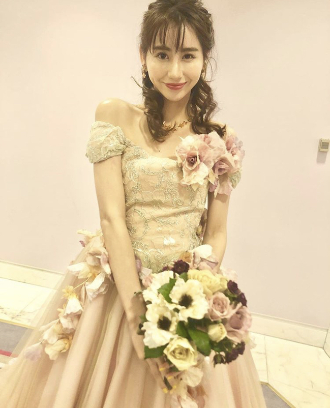 カラードレス くすみピンク結婚式準備.JPG