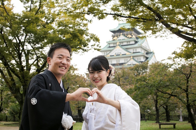 和装前撮り写真撮影 大阪城 白無垢姿＋紋付.jpg