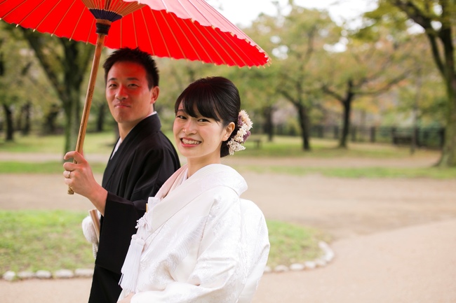 和装前撮り写真撮影 大阪城 白無垢＋紋服.jpg