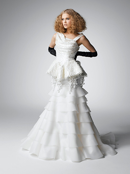 DRESS33　ドレスサーティースリー　ウェディングドレス