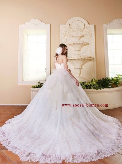 MIGLIRAFFINATO ミグリラフィナート ウェディングドレス（ボールガウン）