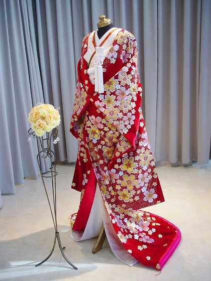 赤地の色打掛　ベルベット地