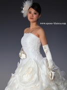 ウェディングドレス ウエストラインをより細く！！