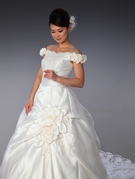 ウェディングドレス 王道 オフショルダー