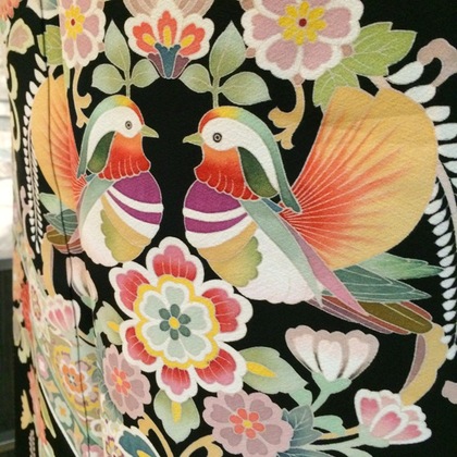 黒留袖レンタル かわいい花柄 おしどり 大阪梅田店 （ホテル阪急インターナショナル1F）　06-6292-3088