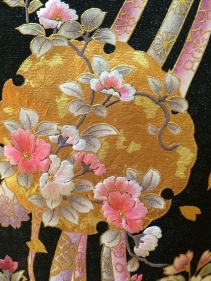 色打掛　黒×ピンク　花丸紋刺繍