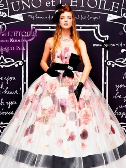 UNO et L'ETOILE（ウノ エ レトワール） ピンク お花いっぱいのカラードレス