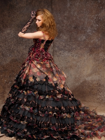 カラードレス ゴシック調 ブラウン