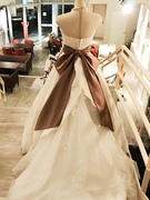 ウェディングドレス　岐阜店