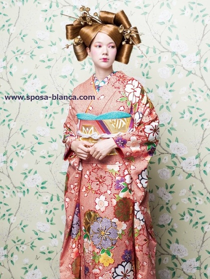 JROSSO 成人式振袖 大阪丸福衣裳店（スポサブランカ）