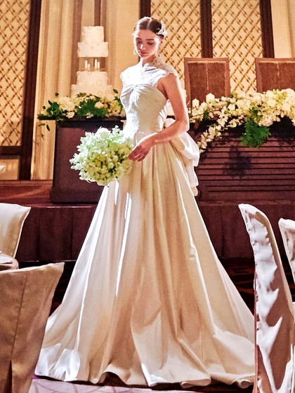 ウエディングドレス シルクサテン 