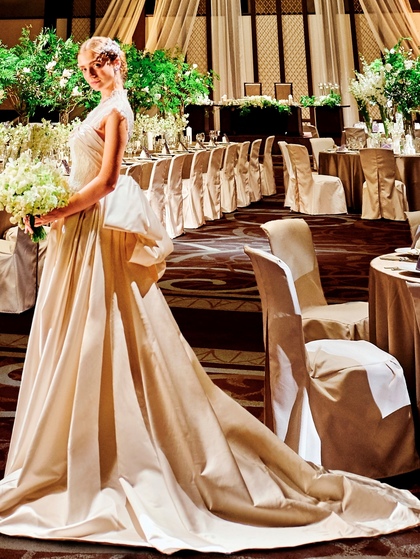 ウエディングドレス シルクサテン 