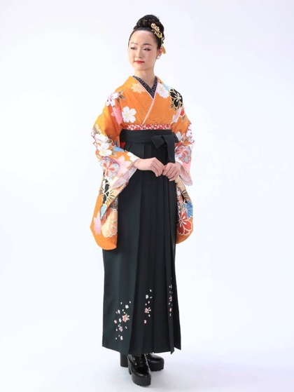卒業式 袴レンタル・着付け・写真撮影 大阪 丸福衣裳店 阪急豊中