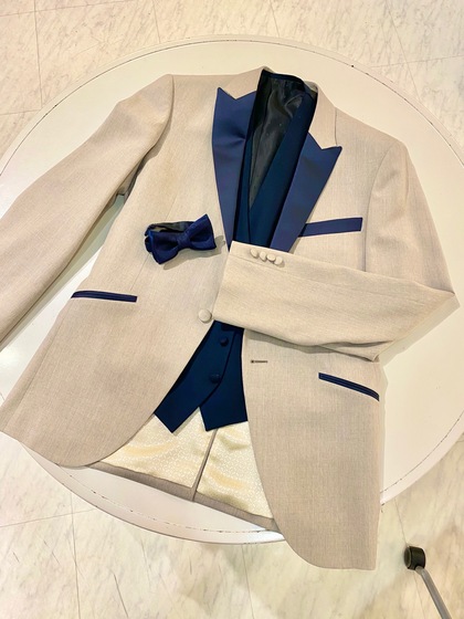 タキシード ベージュ×クラシックブルー新作衣裳ナチュラルウエディング アースカラー
