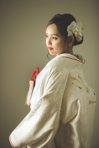 白無垢 赤こぶき 刺繍 和装結婚写真