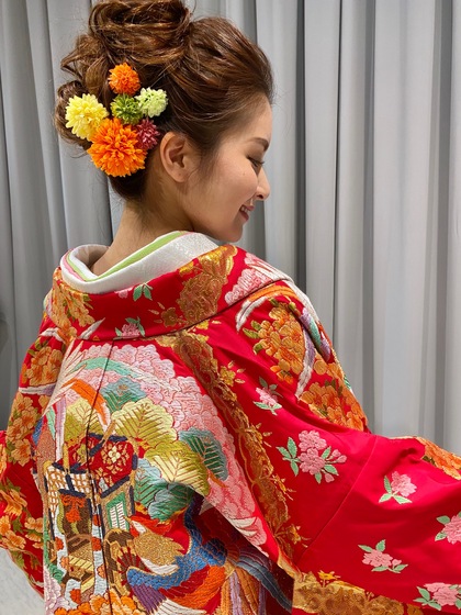 鮮やかな赤 色打掛