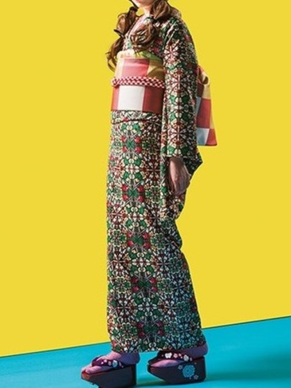 卒業式 はかま レンタル袴 個性的で2WAYの着こなしが可能です