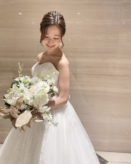 刺繍チュール　リゾートウェディングドレス