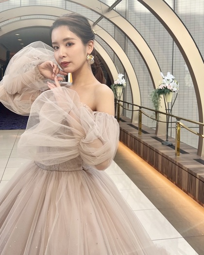 KIYOKOHATAヌードブラウン バルーンスリーブ付き