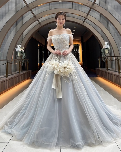 Lulu felice くすみブルーグレードレス