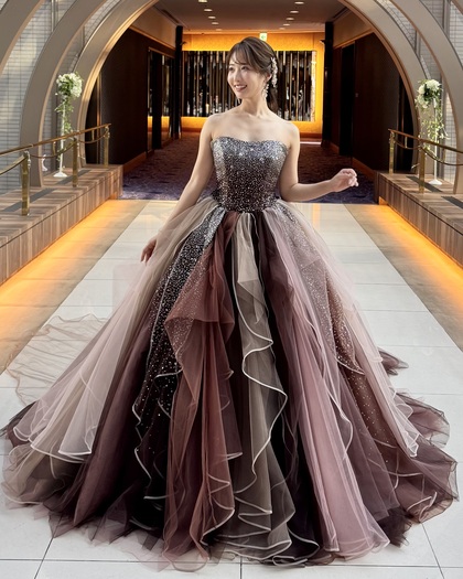 KIYOKOHATA ブラウンフリルグリッター