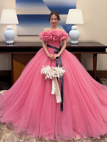 KIYOKOHATAピンクフラワーカラードレス